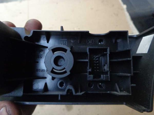 COMMODO OPEL ASTRA H ( PHARE UNIQUEMENT ) - Vue 2